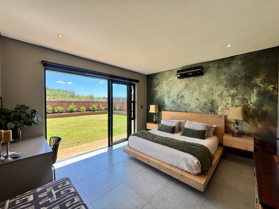 3 Bedroom Property for Sale in Van Der Hoff Park North West